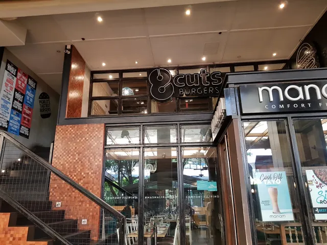 8 Cuts Burger Salcedo in Makati