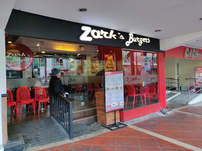 Zark's Burgers photo 1